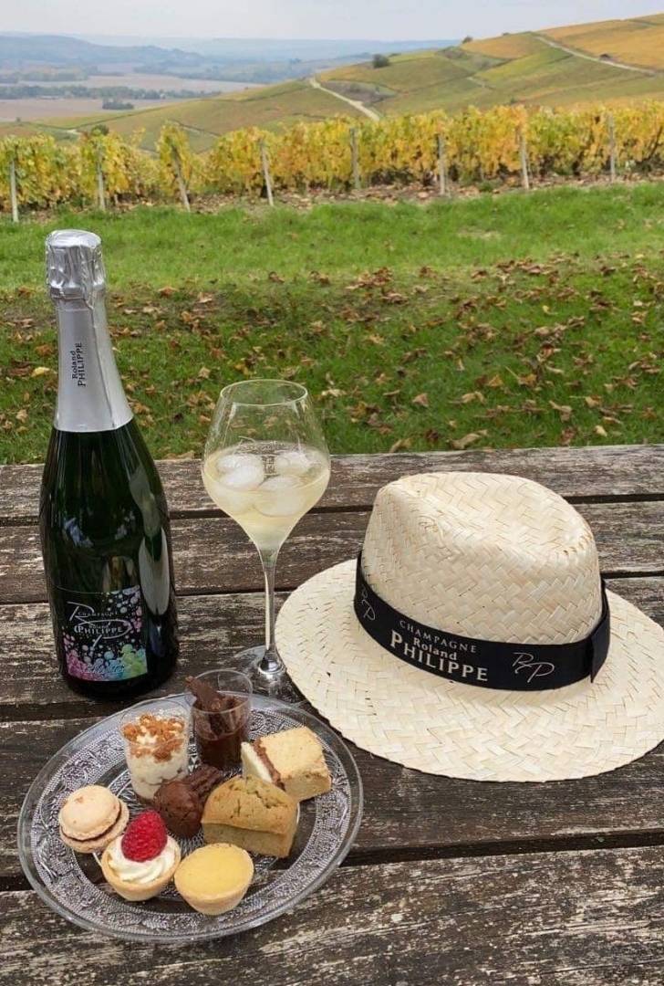 Platter of 8 delicacies and tasting of our "Chlo'Ice" cuvée