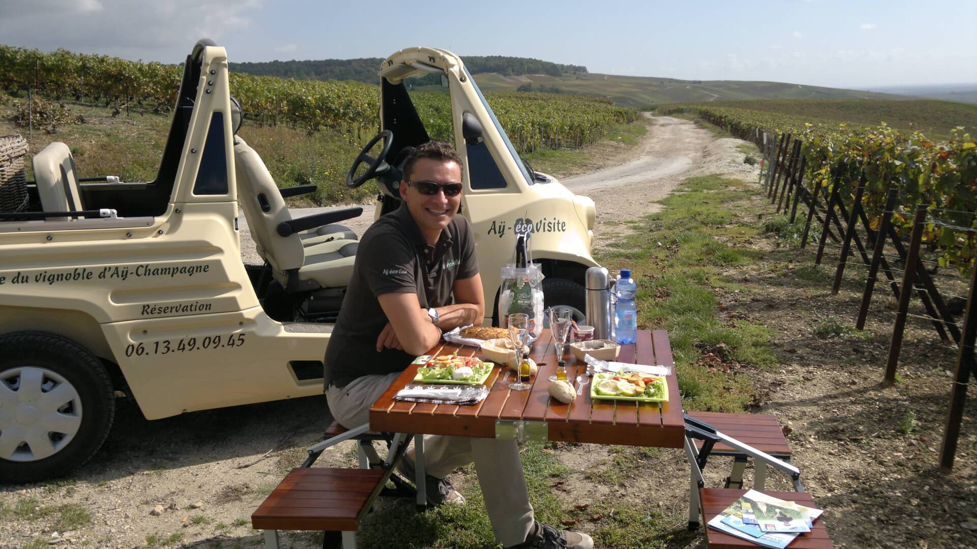 Aÿ eco Tour | Picnic with Champagne