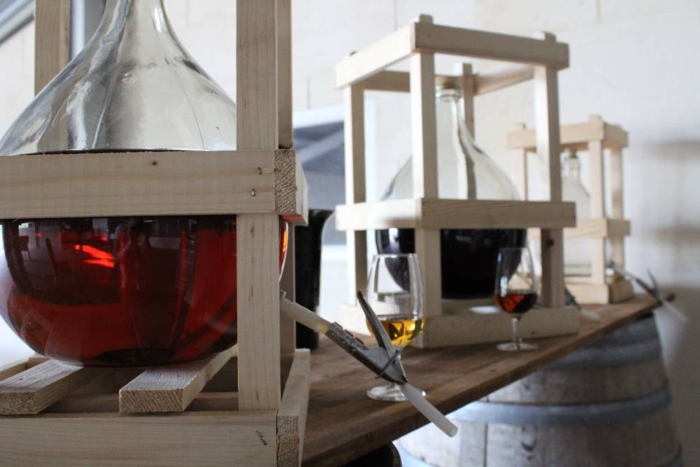  - Fine Bordeaux : discover that Bordelaise treasure and blend your own bottle