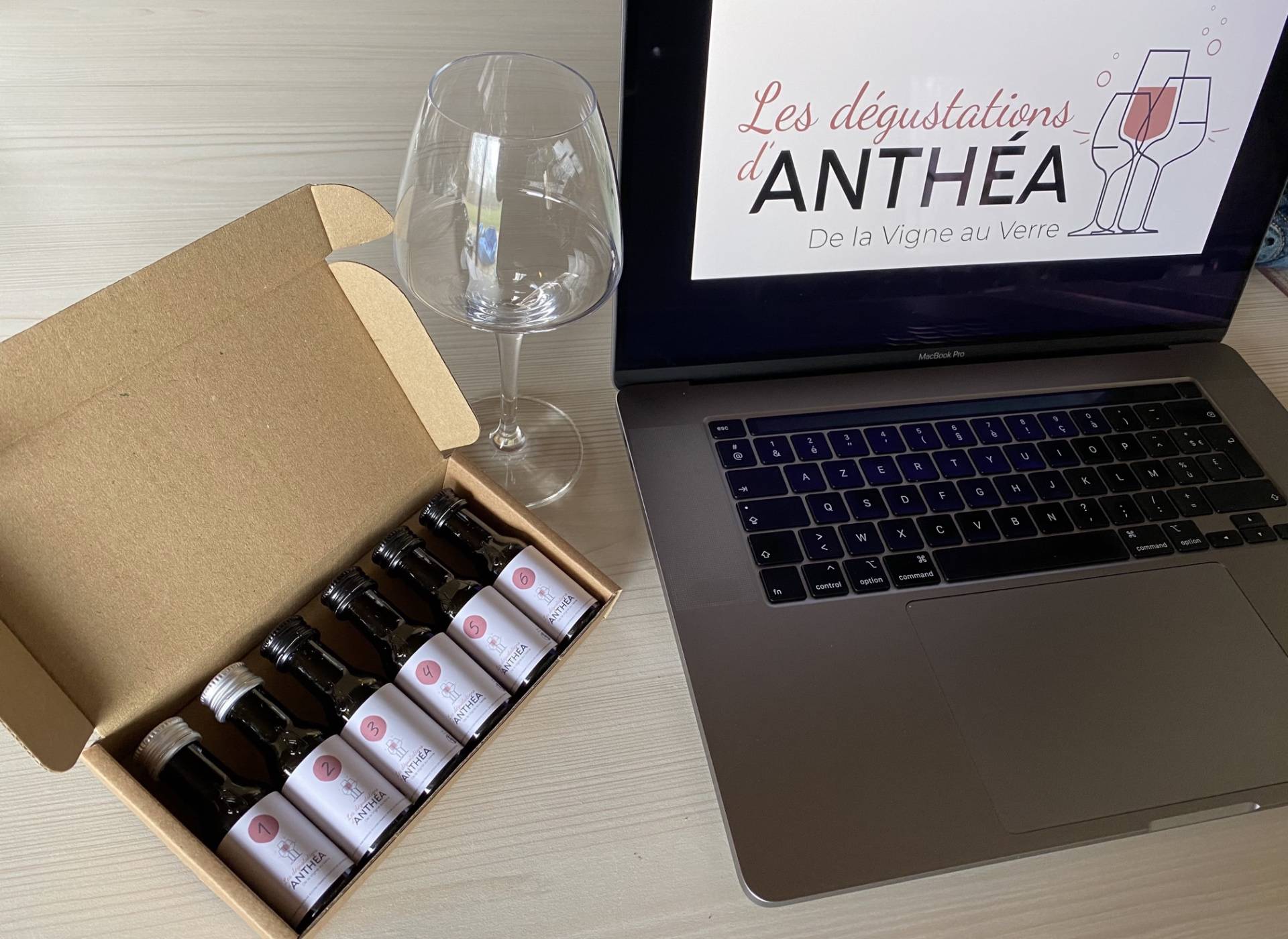 Maistelupaja "Löydä salaisuudet ja maista 6 välttämätöntä rypälelajiketta"