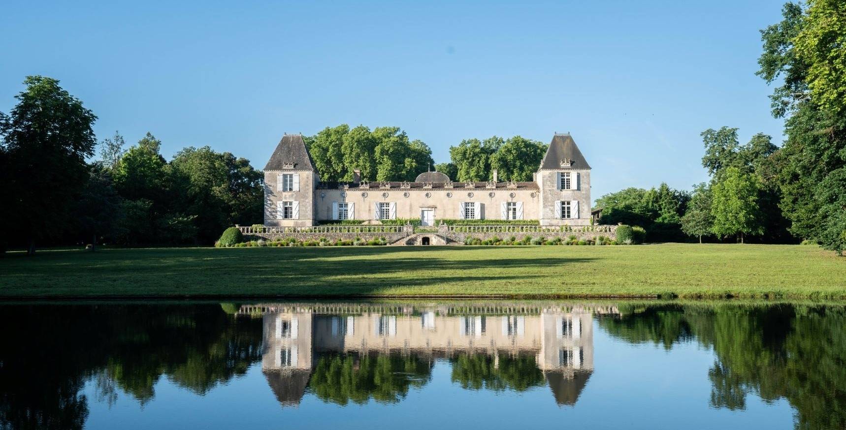 Château de Sales en Libourne reserve su visita