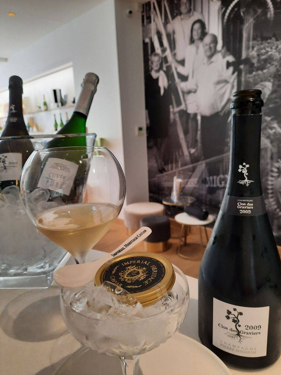  - Champagne and Caviar : Champagne Exception 