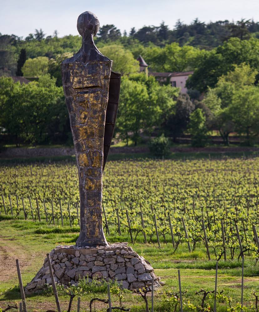  - Guided Tour of the sculptures & private collection