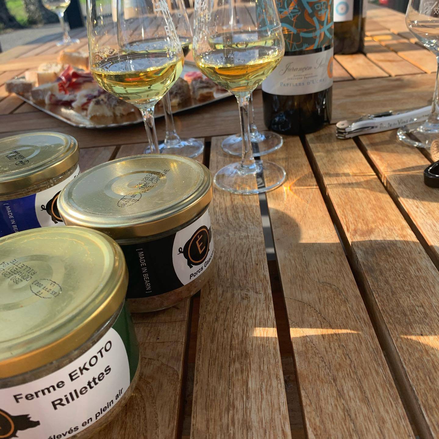  - Oenophile & tasty tour 