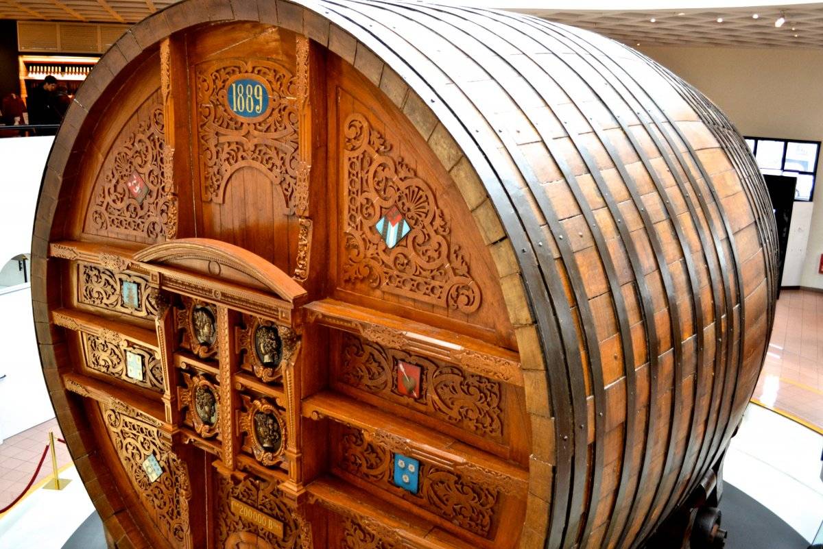  - The Countercurrent Tour