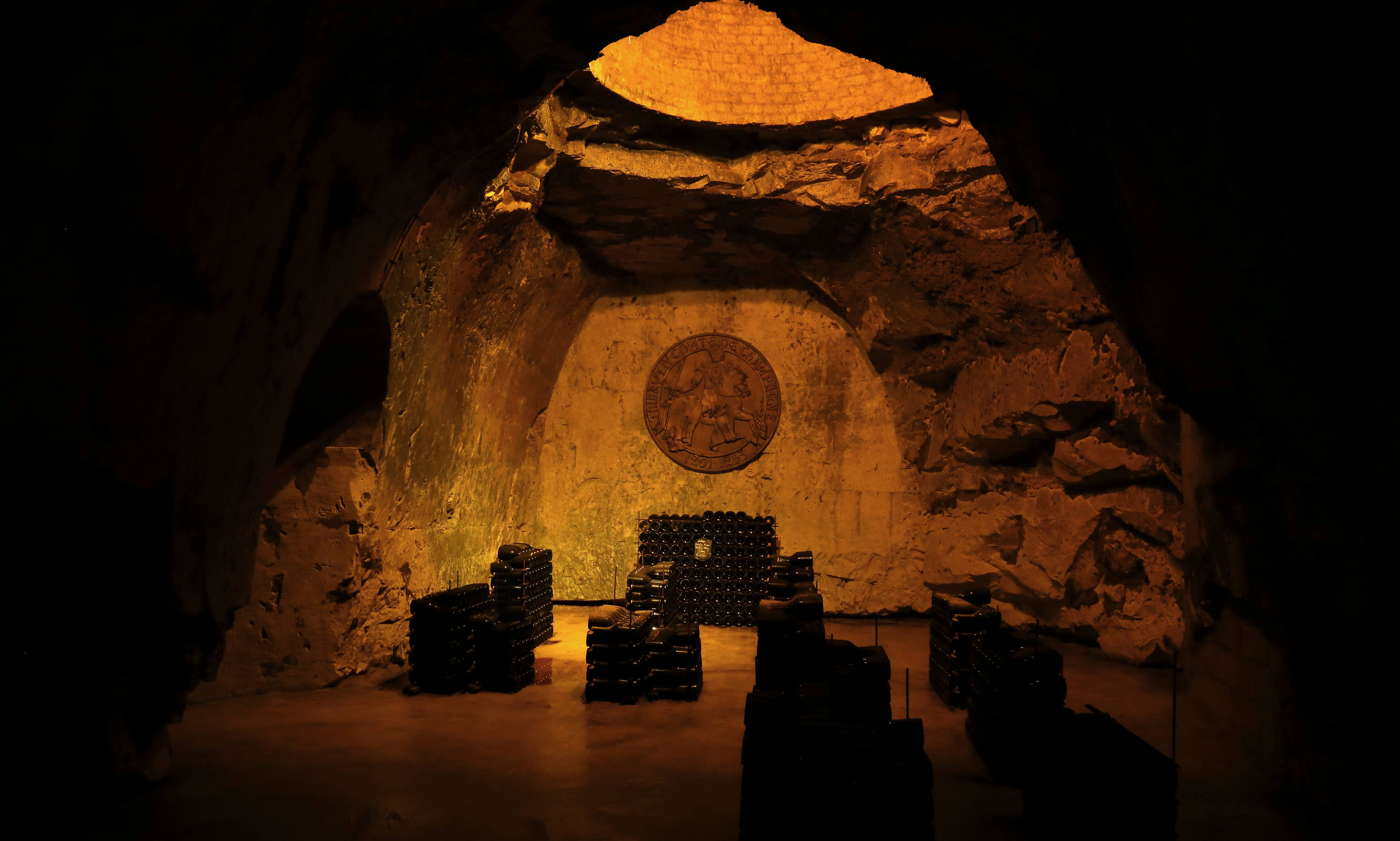  - Morning Champagne Taittinger & family grower