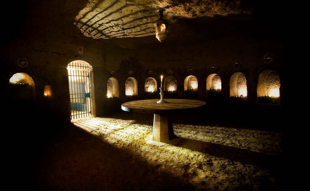  - Exclusive guided tour and wine tasting with a panoramic view 