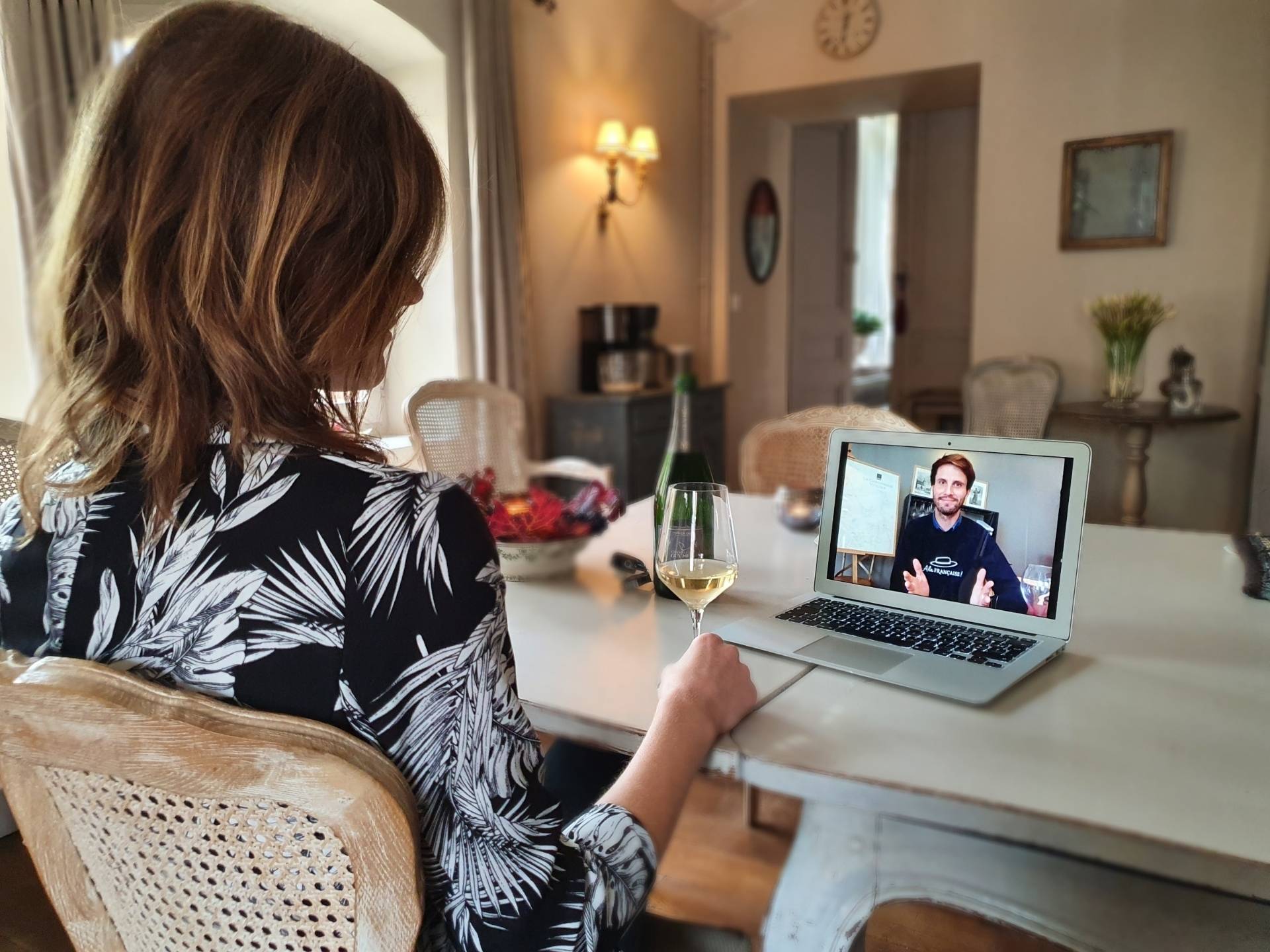 Virtual tour secrets of Champagne with a local expert